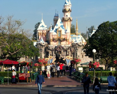 Disneyland California 11-24-2008 9-51-31 AM 3264x2448